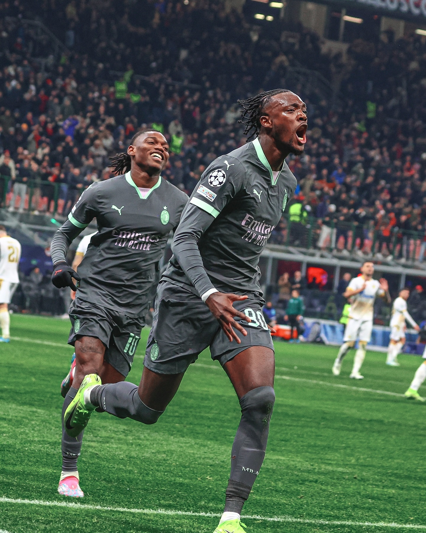 DB电竞多赛事平台-关于AC米兰锋线进攻火力受赞誉，强势挤入联赛前四的信息