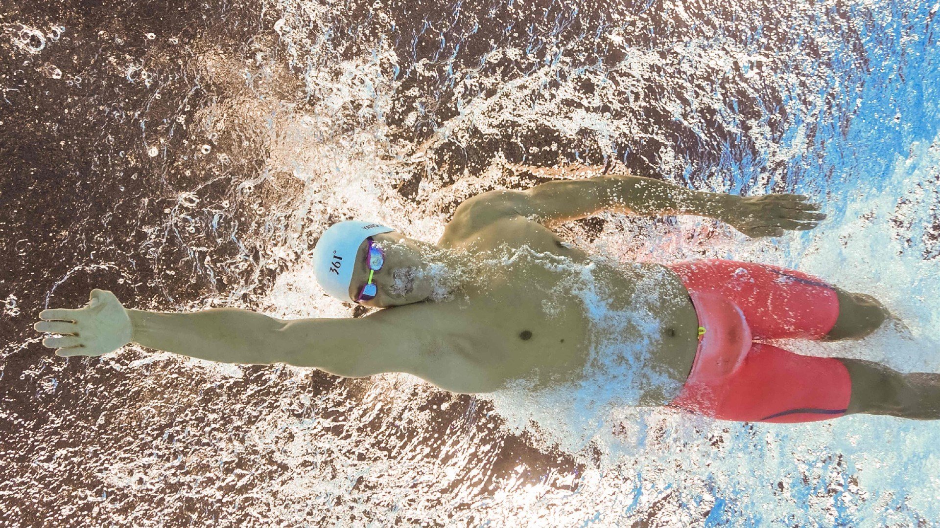 从莱比锡到世界之巅，红牛体系全面压制法国足球，阿尔瓦雷斯2026世界杯接管比赛启示录